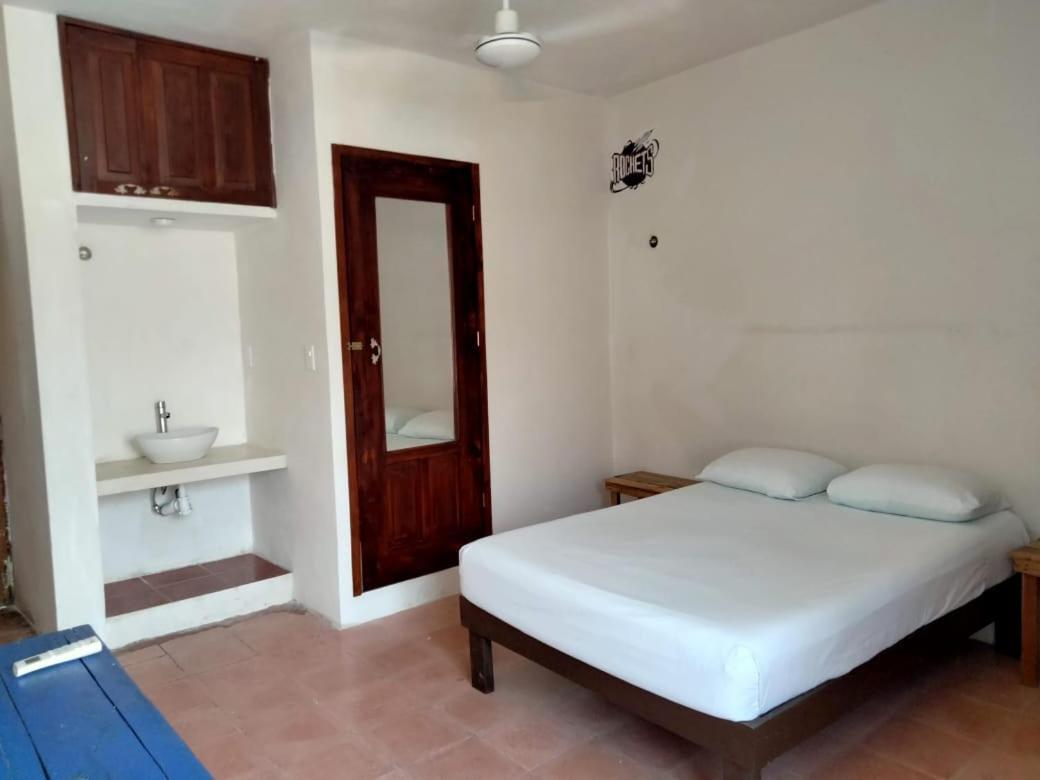 Casa De Ines Y Victoria Hotel Valladolid Kültér fotó