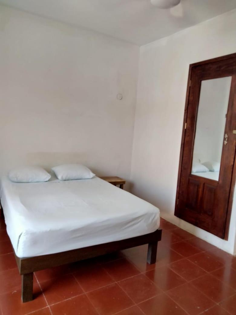 Casa De Ines Y Victoria Hotel Valladolid Kültér fotó