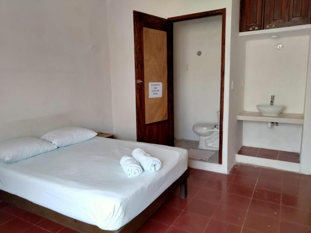 Casa De Ines Y Victoria Hotel Valladolid Kültér fotó